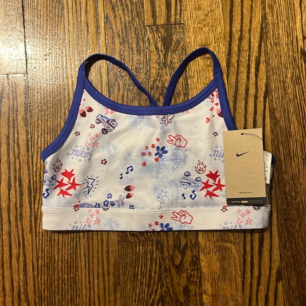 NWT! Nike Indy Sports Bra